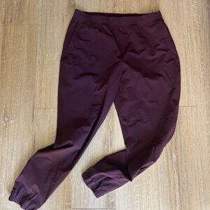 Lululemon Plum joggers